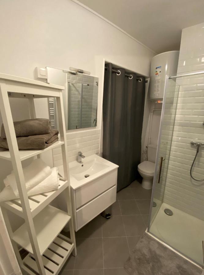 Enghien-Les-Bains: Studio Au Coeur Du Centre Ville. エクステリア 写真